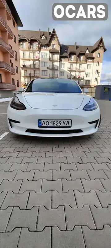 Седан Tesla Model 3 2020 null_content л. Автомат обл. Закарпатська, Ужгород - Фото 1/14