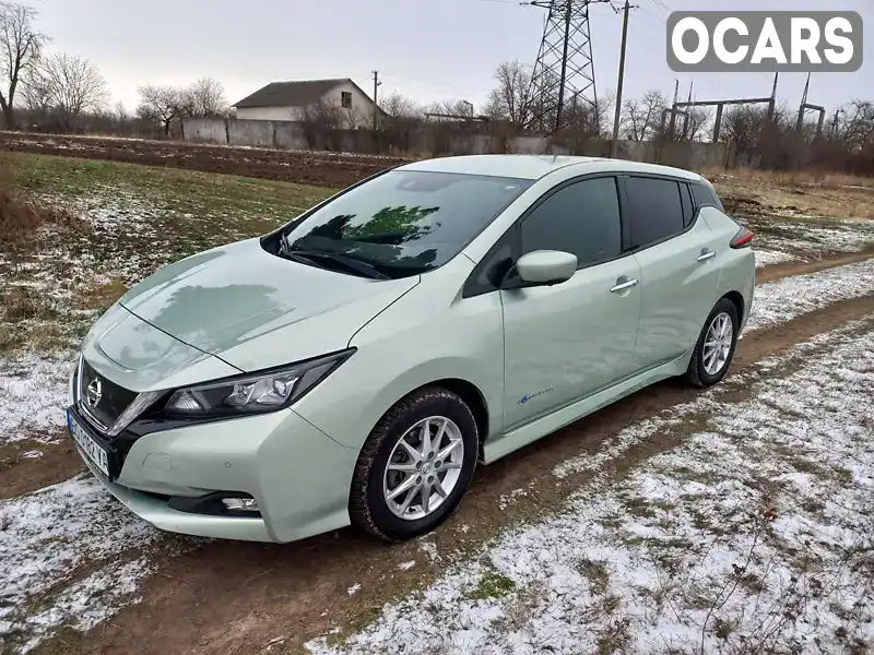 Хэтчбек Nissan Leaf 2018 null_content л. Автомат обл. Тернопольская, Теребовля - Фото 1/21