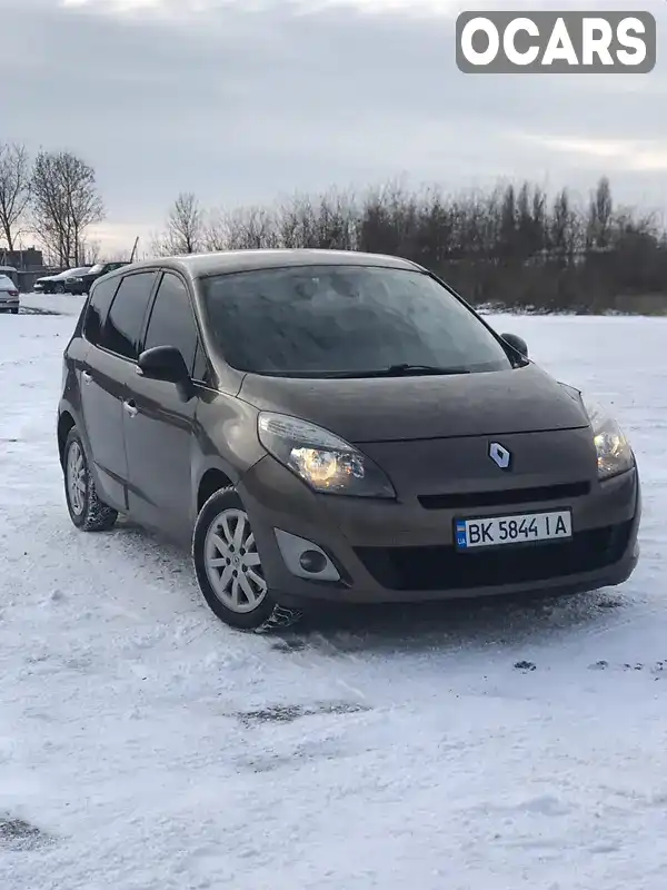 Мінівен Renault Grand Scenic 2011 1.6 л. Ручна / Механіка обл. Рівненська, Рівне - Фото 1/14