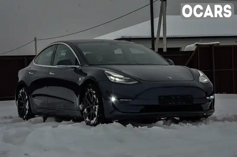 Седан Tesla Model 3 2018 null_content л. Автомат обл. Львовская, Львов - Фото 1/17