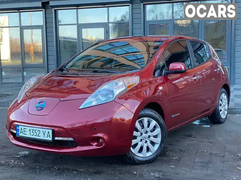 Хэтчбек Nissan Leaf 2015 null_content л. Автомат обл. Днепропетровская, Днепр (Днепропетровск) - Фото 1/21