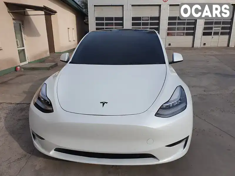 Внедорожник / Кроссовер Tesla Model Y 2020 null_content л. Автомат обл. Киевская, Киев - Фото 1/9