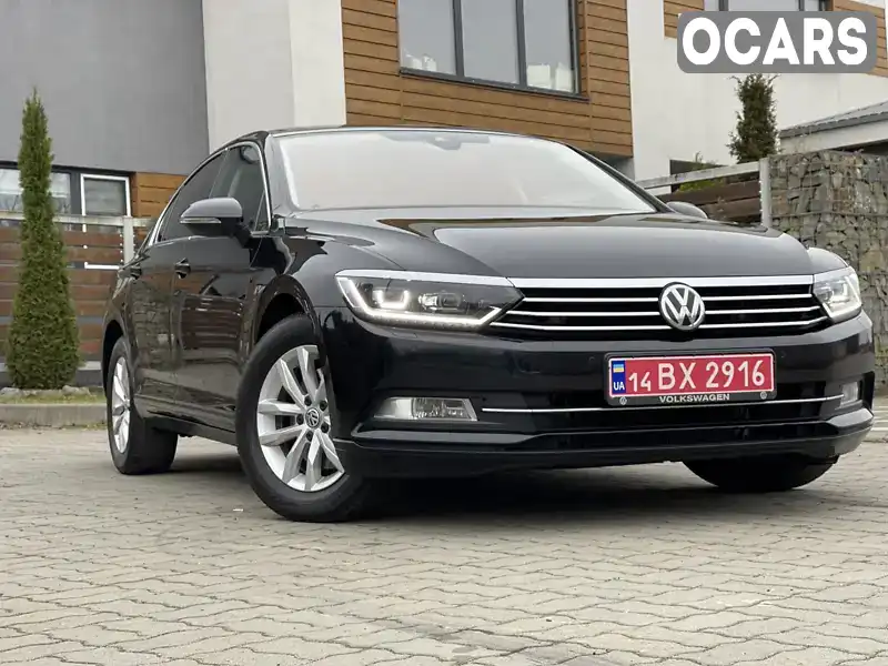 Седан Volkswagen Passat 2018 2 л. Ручная / Механика обл. Львовская, Стрый - Фото 1/21