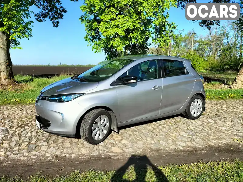 Хэтчбек Renault Zoe 2016 null_content л. обл. Киевская, Сквира - Фото 1/18