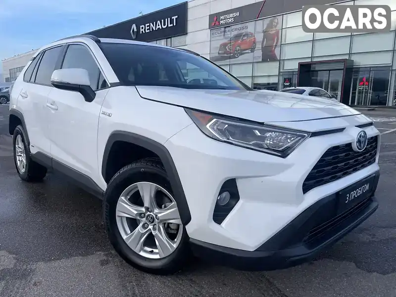 Внедорожник / Кроссовер Toyota RAV4 2019 2.49 л. Вариатор обл. Киевская, Киев - Фото 1/21