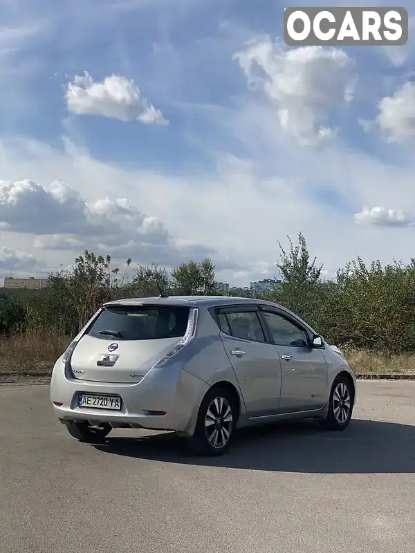 Хетчбек Nissan Leaf 2016 null_content л. Варіатор обл. Дніпропетровська, Дніпро (Дніпропетровськ) - Фото 1/17