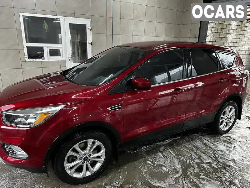 Позашляховик / Кросовер Ford Escape 2017 2 л. Автомат обл. Кіровоградська, Кропивницький (Кіровоград) - Фото 1/10