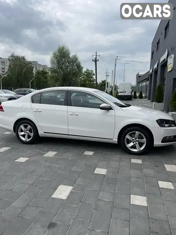 Седан Volkswagen Passat 2013 1.97 л. Ручна / Механіка обл. Львівська, Трускавець - Фото 1/17