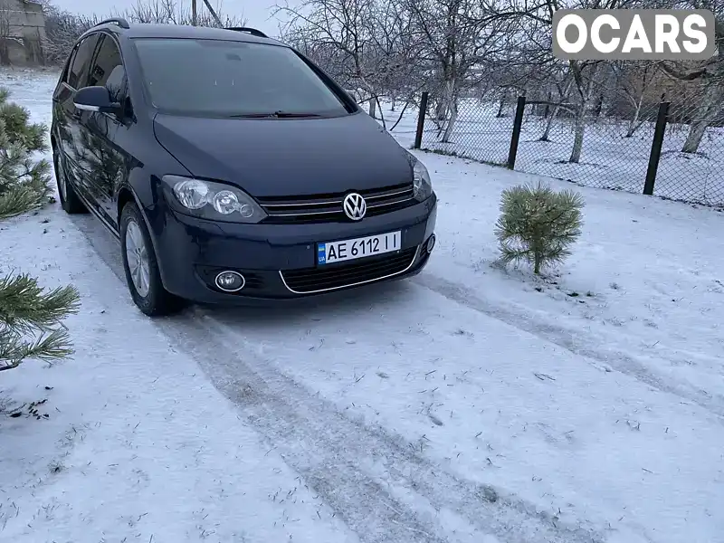 Хэтчбек Volkswagen Golf Plus 2013 2 л. Ручная / Механика обл. Днепропетровская, Днепр (Днепропетровск) - Фото 1/14