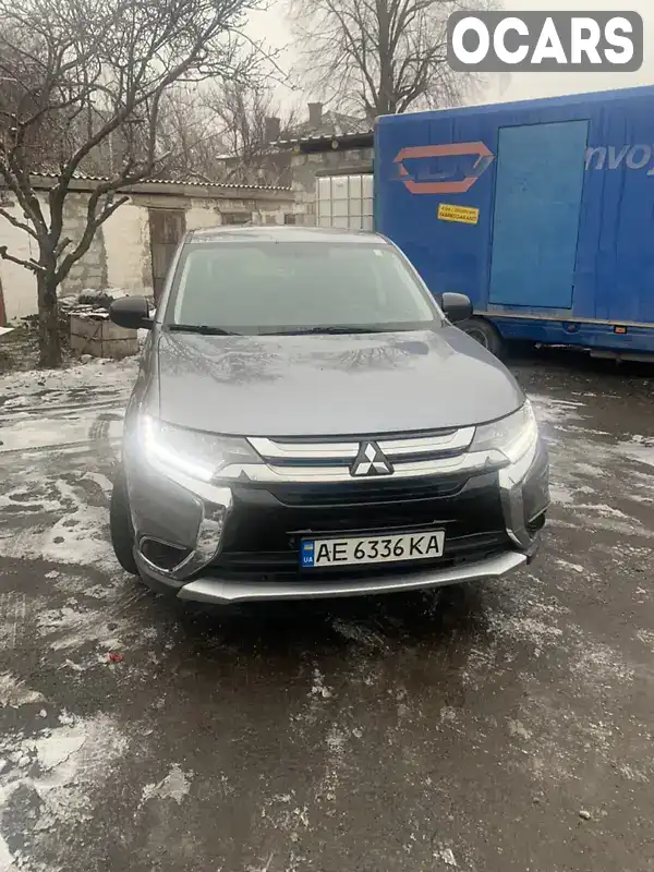 Позашляховик / Кросовер Mitsubishi Outlander 2017 2.4 л. Варіатор обл. Дніпропетровська, Дніпро (Дніпропетровськ) - Фото 1/15