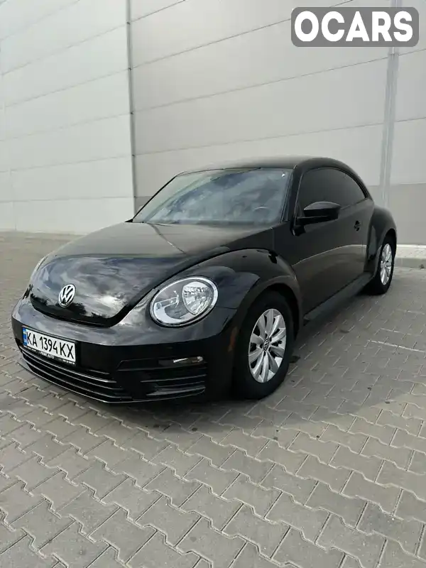 Хэтчбек Volkswagen Beetle 2017 1.8 л. Автомат обл. Киевская, Киев - Фото 1/21