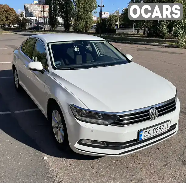 Седан Volkswagen Passat 2015 1.97 л. Ручная / Механика обл. Черкасская, Черкассы - Фото 1/21