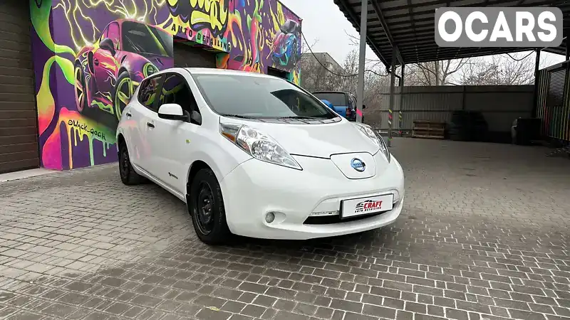 Хэтчбек Nissan Leaf 2015 null_content л. Вариатор обл. Хмельницкая, Каменец-Подольский - Фото 1/16