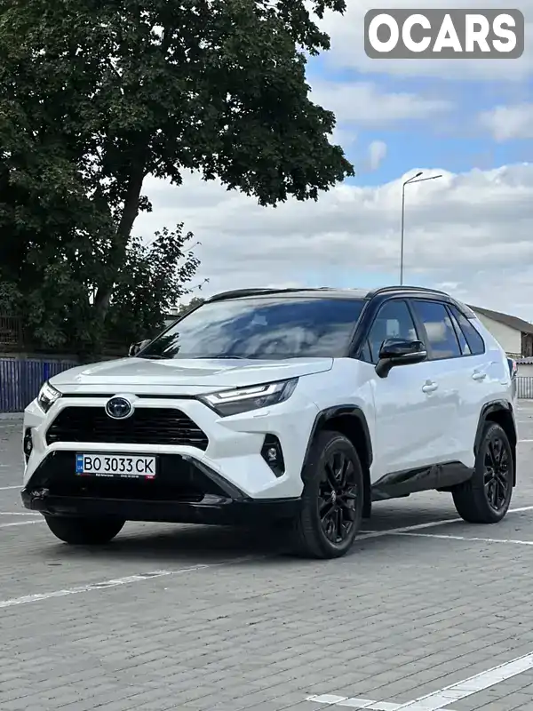 Позашляховик / Кросовер Toyota RAV4 2021 2.49 л. Варіатор обл. Тернопільська, Тернопіль - Фото 1/21