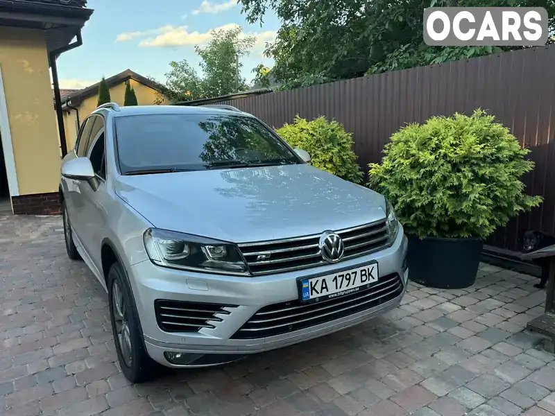 Позашляховик / Кросовер Volkswagen Touareg 2015 2.97 л. Автомат обл. Київська, Київ - Фото 1/20