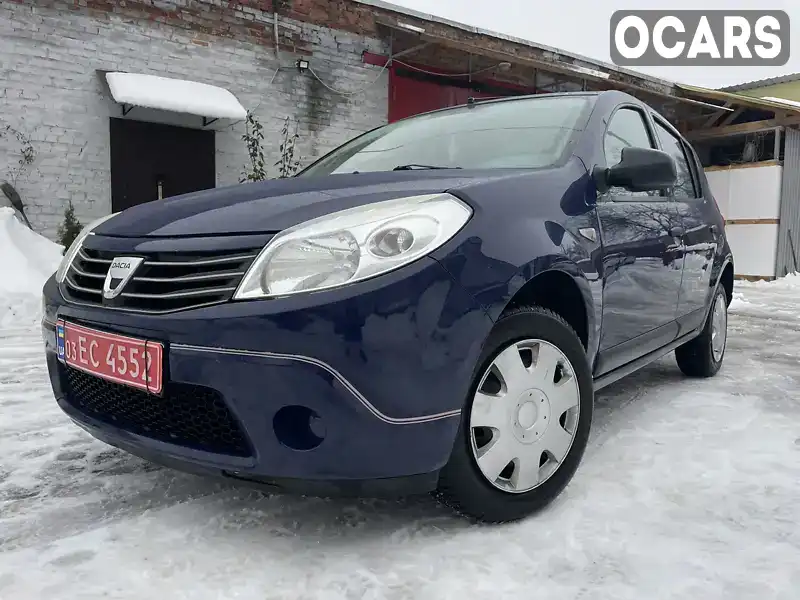 Хэтчбек Dacia Sandero 2008 1.4 л. Ручная / Механика обл. Черниговская, Бахмач - Фото 1/21