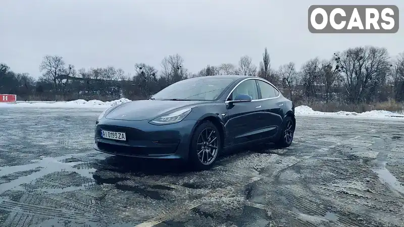 Седан Tesla Model 3 2020 null_content л. Автомат обл. Киевская, Киев - Фото 1/15
