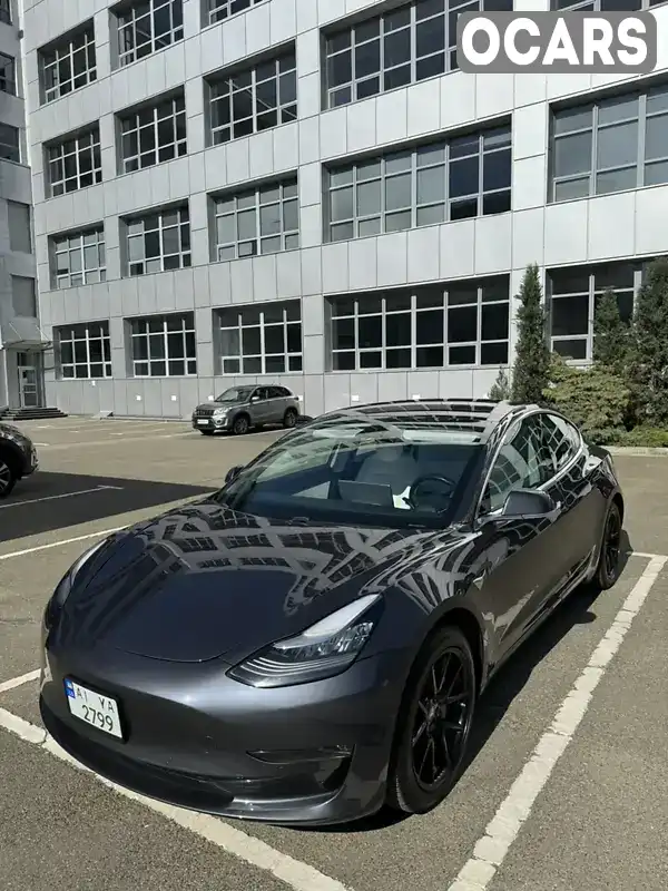 Седан Tesla Model 3 2018 null_content л. Автомат обл. Киевская, Киев - Фото 1/15