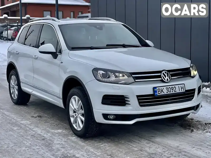 Внедорожник / Кроссовер Volkswagen Touareg 2013 3 л. Автомат обл. Ровенская, Ровно - Фото 1/21