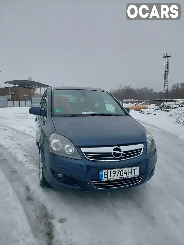 Мінівен Opel Zafira 2011 1.6 л. Ручна / Механіка обл. Полтавська, Гадяч - Фото 1/11