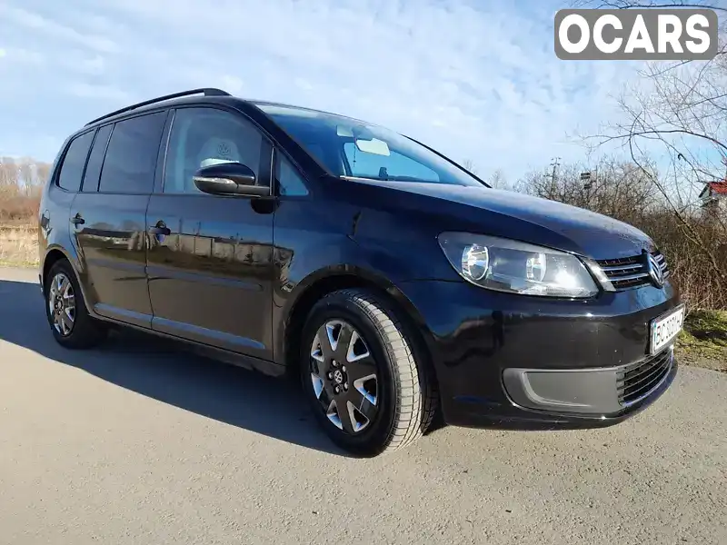 Микровэн Volkswagen Touran 2011 1.6 л. Ручная / Механика обл. Львовская, Самбор - Фото 1/21