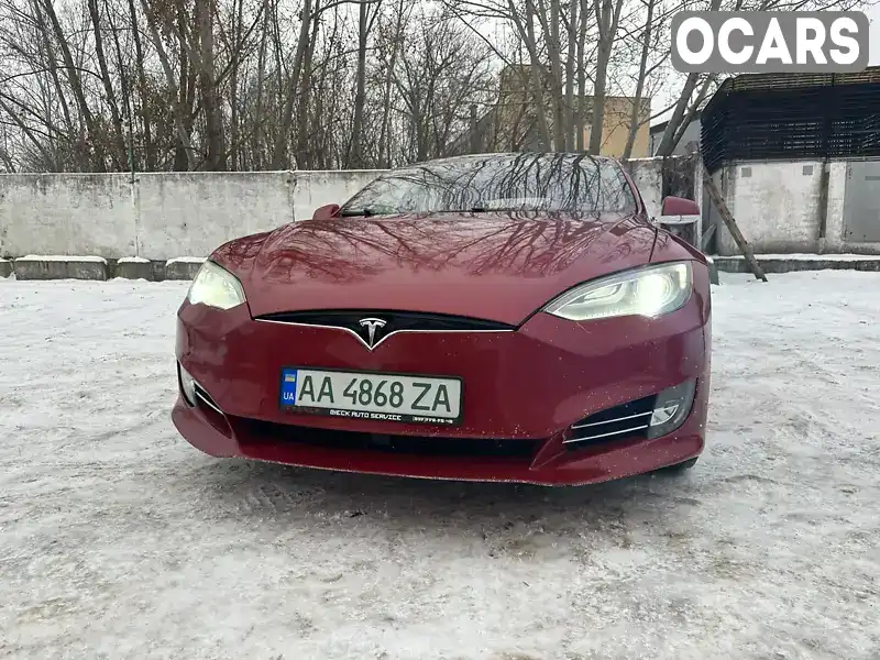Лифтбек Tesla Model S 2015 null_content л. Автомат обл. Киевская, Киев - Фото 1/16