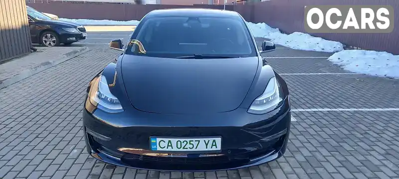 Седан Tesla Model 3 2018 null_content л. Автомат обл. Черкаська, Черкаси - Фото 1/21
