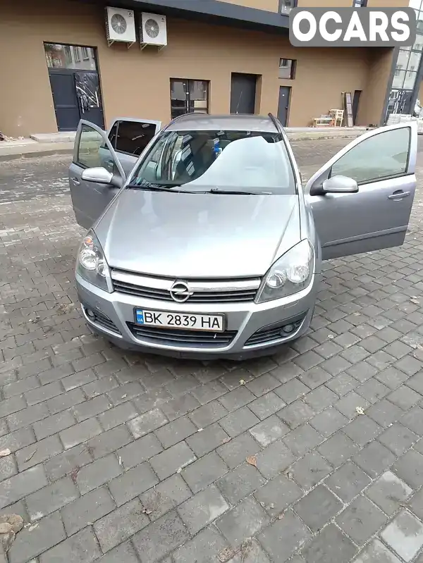 Универсал Opel Astra 2006 1.91 л. Ручная / Механика обл. Ровенская, Ровно - Фото 1/19