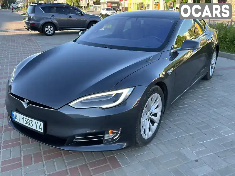 Лифтбек Tesla Model S 2017 null_content л. Автомат обл. Киевская, Киев - Фото 1/15