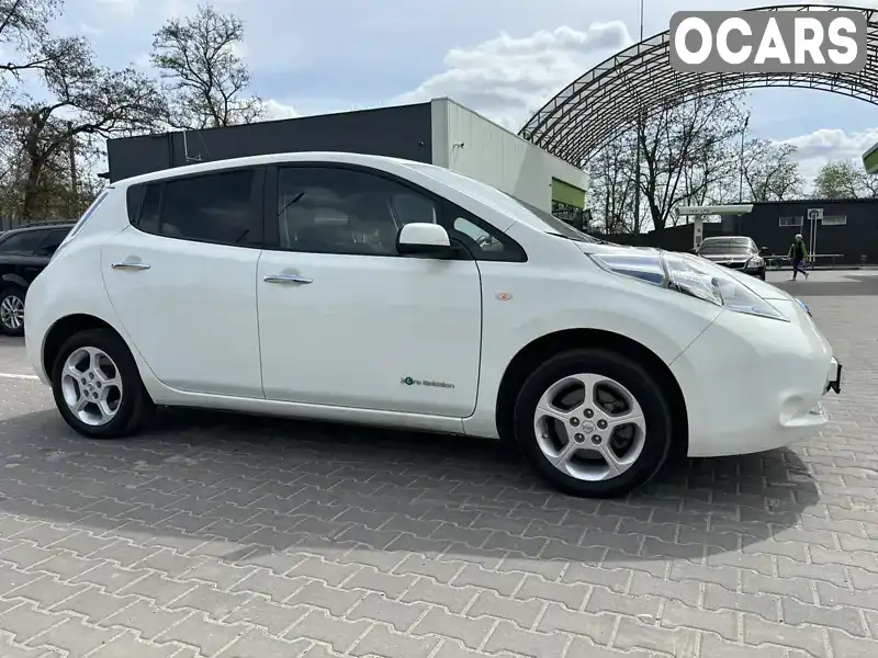 Хэтчбек Nissan Leaf 2016 null_content л. Вариатор обл. Днепропетровская, Днепр (Днепропетровск) - Фото 1/21