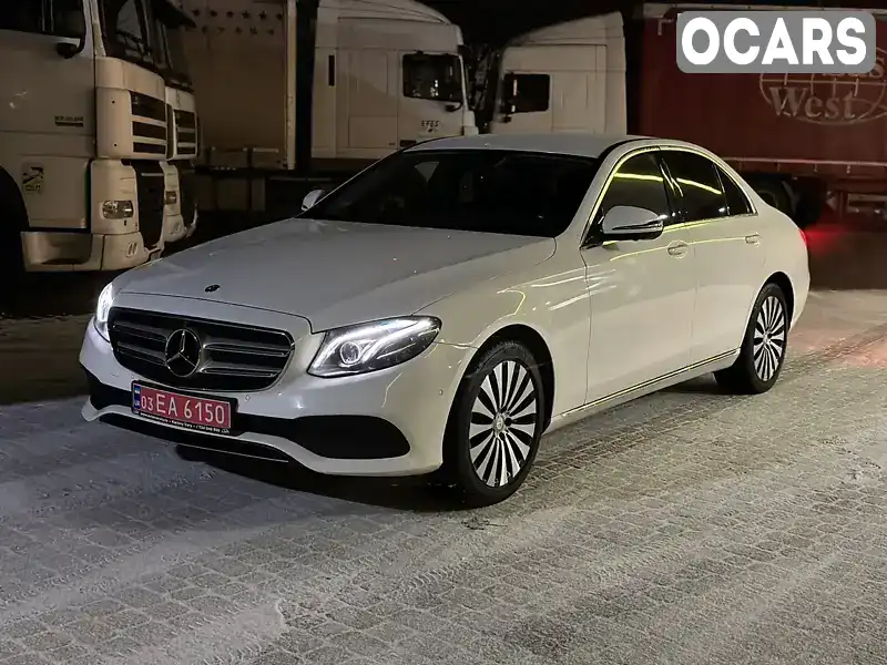 Седан Mercedes-Benz E-Class 2016 2.99 л. Автомат обл. Закарпатская, Ужгород - Фото 1/17