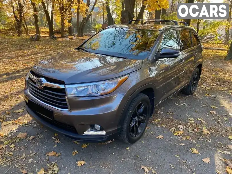 Внедорожник / Кроссовер Toyota Highlander 2015 3.5 л. Автомат обл. Львовская, Львов - Фото 1/21