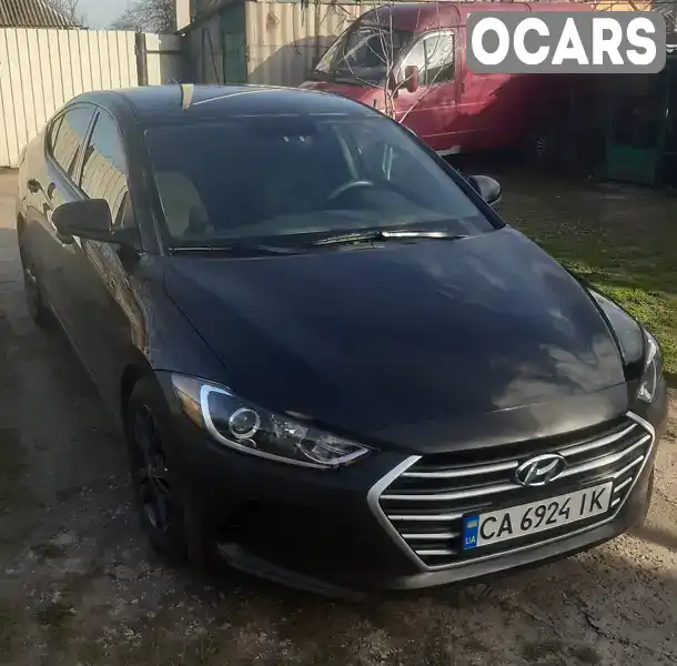 Седан Hyundai Elantra 2018 2 л. Автомат обл. Черкасская, Черкассы - Фото 1/10