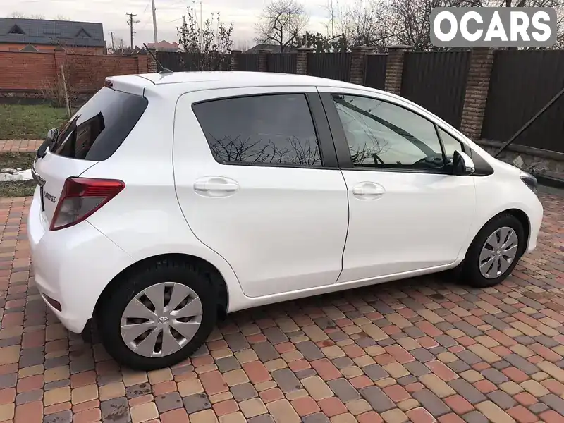 Хетчбек Toyota Yaris 2012 1.3 л. Автомат обл. Київська, Обухів - Фото 1/21