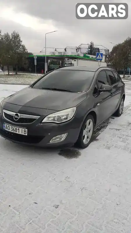 Універсал Opel Astra 2012 1.7 л. Ручна / Механіка обл. Донецька, Добропілля - Фото 1/6
