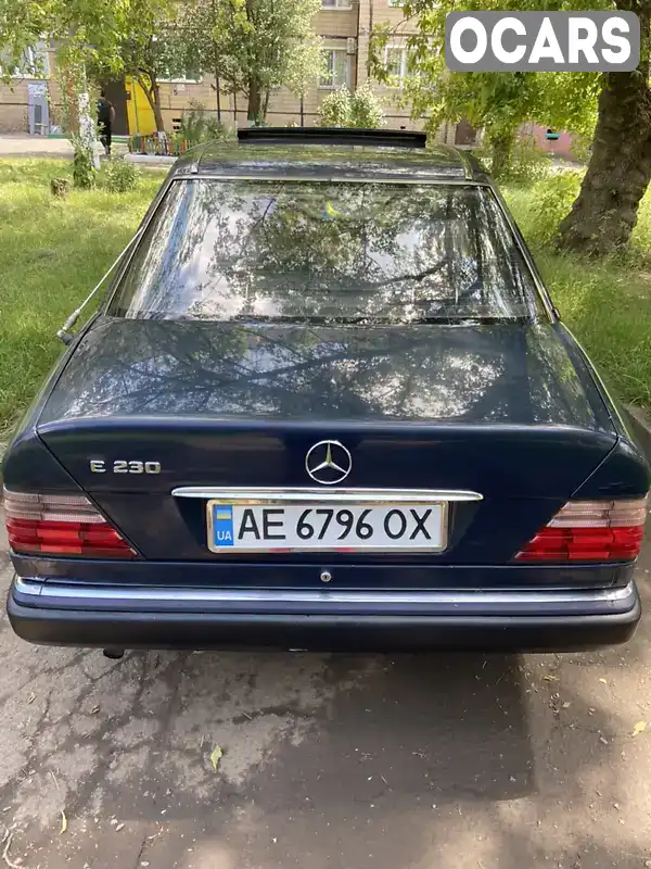 Седан Mercedes-Benz E-Class 1987 2.3 л. Ручна / Механіка обл. Дніпропетровська, Кривий Ріг - Фото 1/13