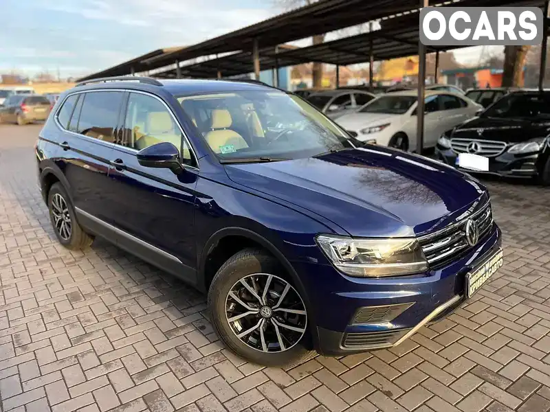 Позашляховик / Кросовер Volkswagen Tiguan 2021 2 л. Автомат обл. Дніпропетровська, Кривий Ріг - Фото 1/11