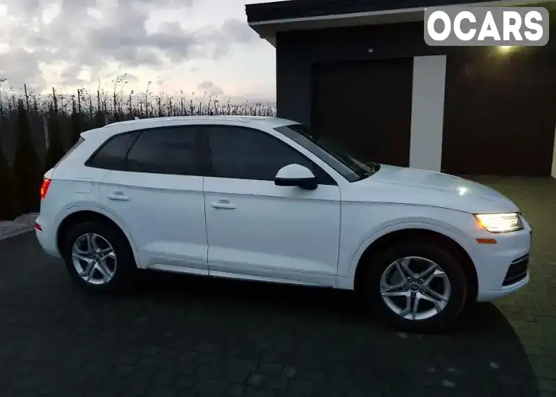 Внедорожник / Кроссовер Audi Q5 2018 1.98 л. Автомат обл. Львовская, Львов - Фото 1/10