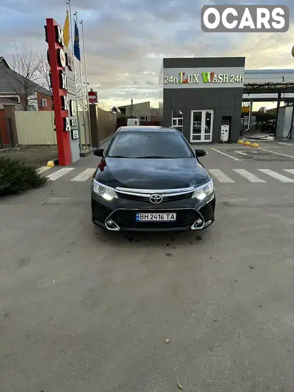 Седан Toyota Camry 2015 2.5 л. Автомат обл. Одесская, Беляевка - Фото 1/10