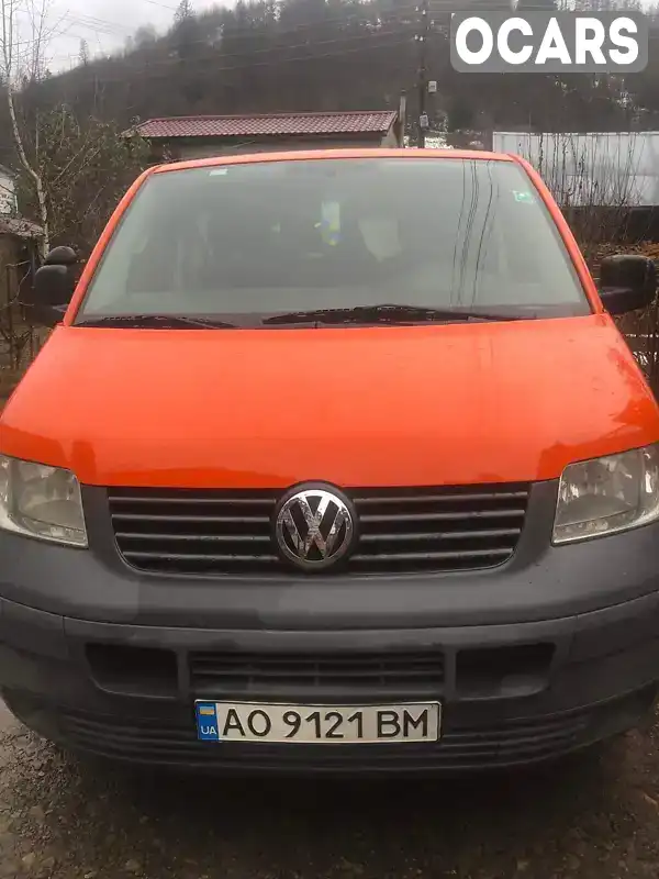 Минивэн Volkswagen Transporter 2009 1.9 л. обл. Закарпатская, Ужгород - Фото 1/13