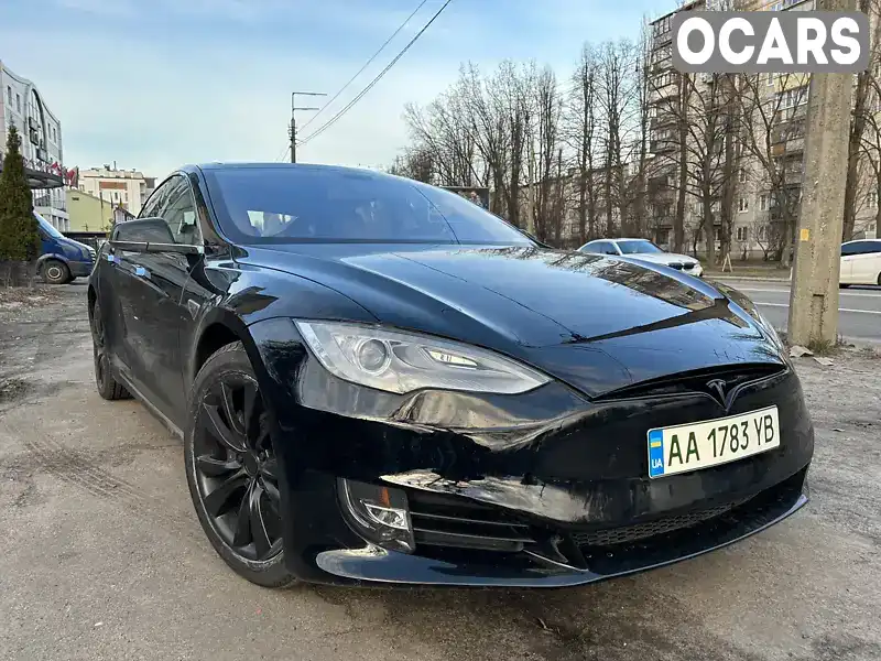 Ліфтбек Tesla Model S 2013 null_content л. обл. Київська, Київ - Фото 1/8