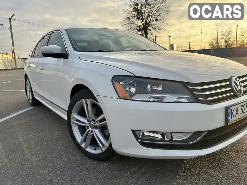 Седан Volkswagen Passat 2013 1.97 л. Автомат обл. Киевская, Киев - Фото 1/15