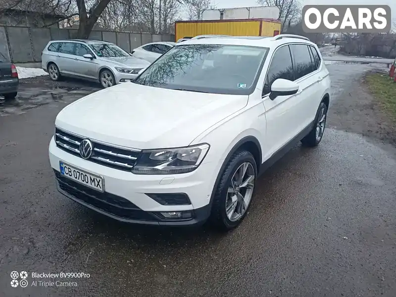 Внедорожник / Кроссовер Volkswagen Tiguan 2020 1.98 л. Автомат обл. Черниговская, Нежин - Фото 1/13