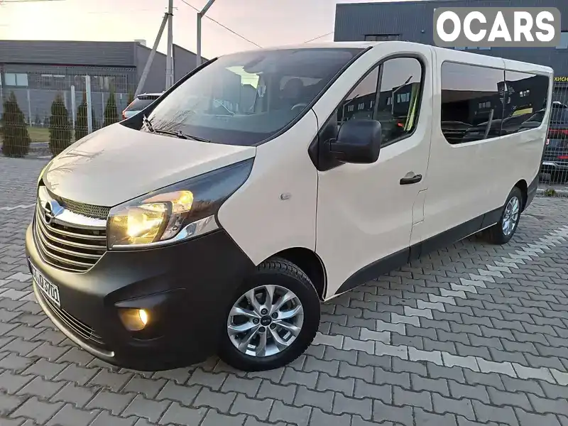 Минивэн Opel Vivaro 2015 1.6 л. Ручная / Механика обл. Львовская, Трускавец - Фото 1/21