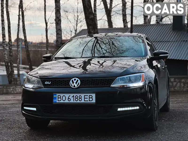 Седан Volkswagen Jetta 2012 1.97 л. Автомат обл. Тернопільська, Тернопіль - Фото 1/21