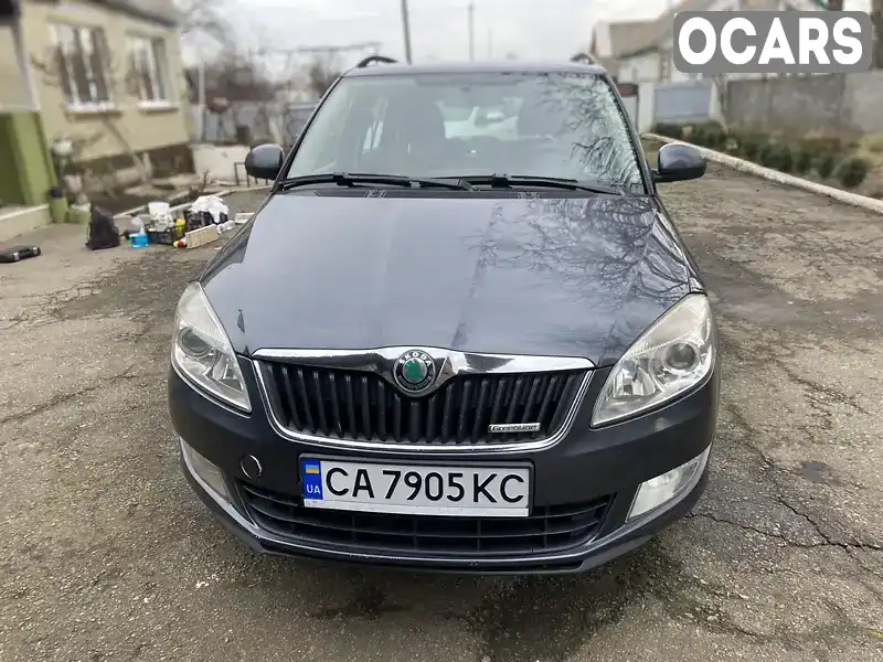 Универсал Skoda Fabia 2011 1.2 л. Ручная / Механика обл. Черкасская, Умань - Фото 1/16