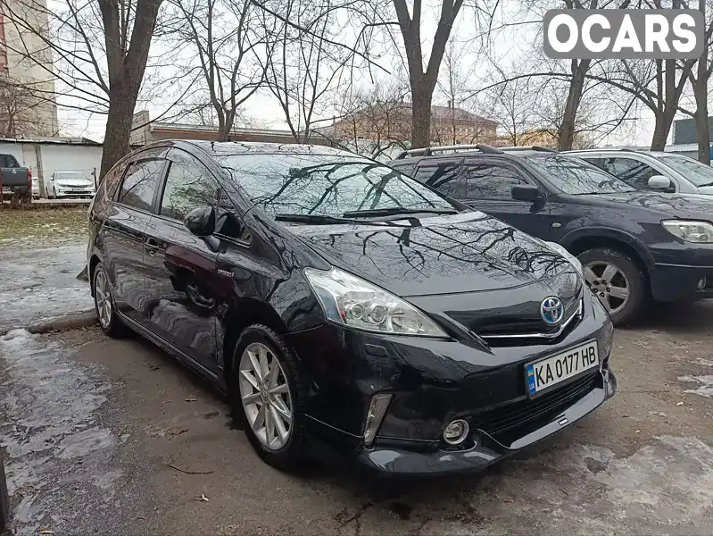 Универсал Toyota Prius v 2014 1.8 л. Вариатор обл. Киевская, Киев - Фото 1/21