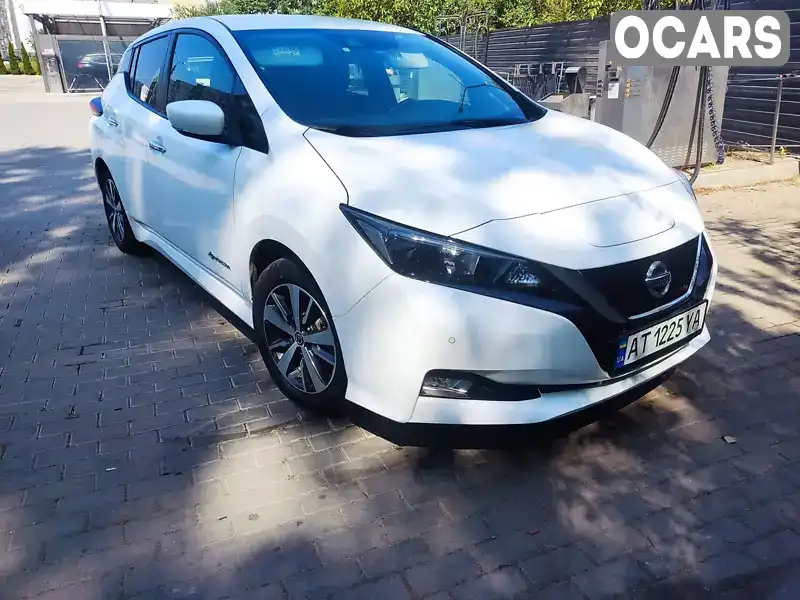 Хэтчбек Nissan Leaf 2018 null_content л. Робот обл. Ивано-Франковская, Ивано-Франковск - Фото 1/21