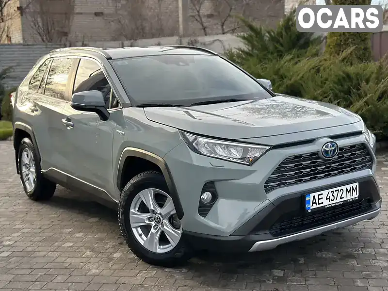 Позашляховик / Кросовер Toyota RAV4 2021 2.49 л. Автомат обл. Дніпропетровська, Кривий Ріг - Фото 1/21