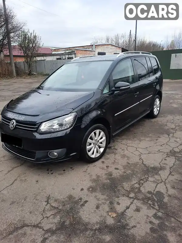 Микровэн Volkswagen Touran 2013 1.6 л. Автомат обл. Киевская, Киев - Фото 1/19